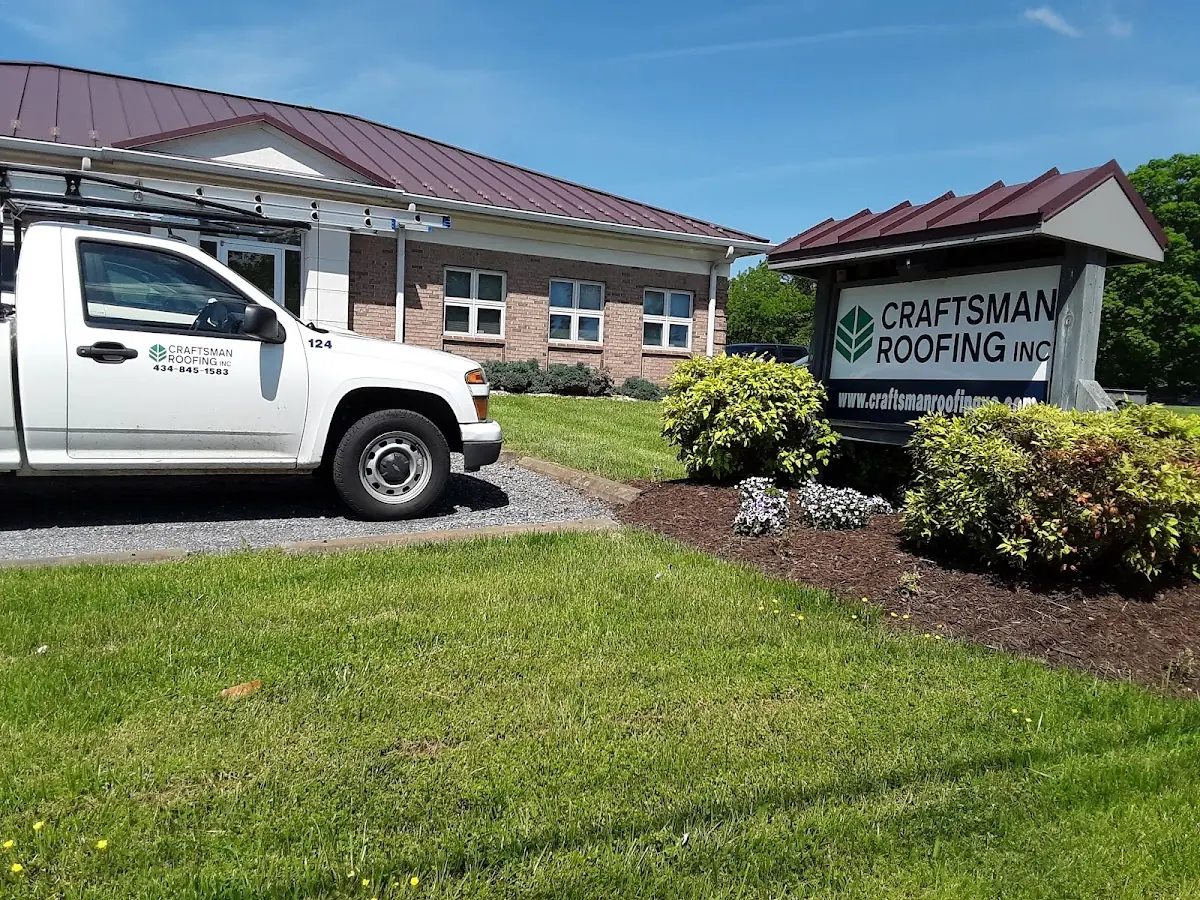 Quality Ice Dam Removal by experienced craftsmen in Braun Station
